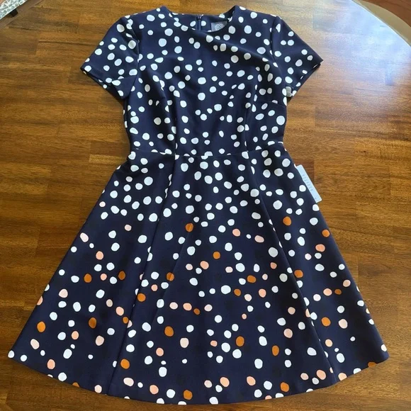 NWT $128 Vince Camuto Polka Dot Short Sleeve Fit & Flare Dress in NAVY MULTI-2P! - Picture 6 of 11